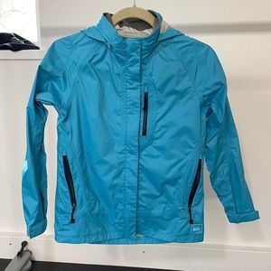 REI girls light blue windbreaker size 10-12